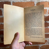 Elric of Melniboné - Michael Moorcock - 1972 Daw Books - Michael Whelan Cover