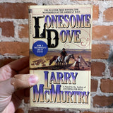 Lonesome Dove - Larry McMurtry 1986 Pocket Paperback - CBS Ribbon Cover
