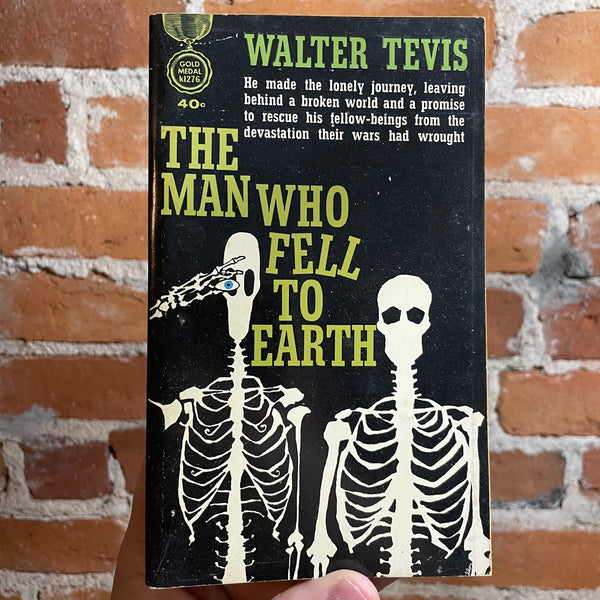 The Man Who Fell To Earth - Walter Tevis - First Printing Paperback