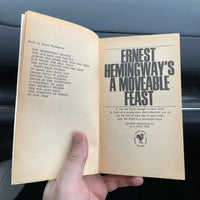 A Movable Feast - Ernest Hemingway 1965 Bantam paperback