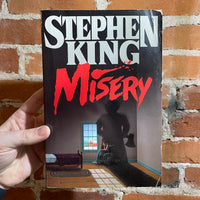 Misery - Stephen King - 1987 Viking Books Paperback