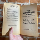 The Shuttered Room and other tales of horror - H.P. Lovecraft and August Derleth - John Holmes Cover Ballantine Paperback