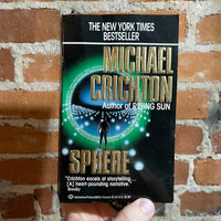 Sphere - Michael Crichton - 1993 Paperback Edition