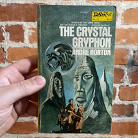 The Crystal Gryphon - Andre Norton - 1972 Jack Gaughan Cover - Daw Books Paperbacj