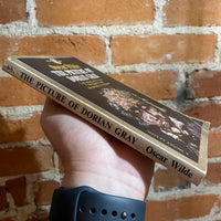 The Picture of Dorian Gray - Oscar Wilde 1962 5th Printing Signet Classics Books paperback