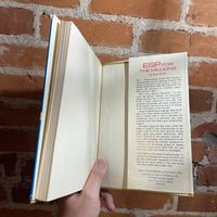 Famous Ghosts, Phantoms, and Poltergeists for the Millions - Andrew Tackaberry - 1967 Hardback