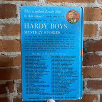 While the Clock Ticked: The Hardy Boys #11 - Franklin W. Dixon - 1962 Hardback