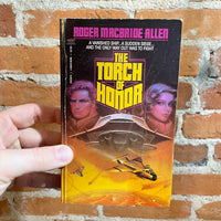 The Torch of Honor - Roger Macbride Allen - Paperback