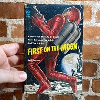 First on the Moon - Jeff Sutton - 1958 Ace Books Paperback D-327
