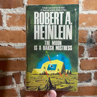 The Moon is a Harsh Mistress - Robert A. Heinlein 1968 Paul Lehr Cover Paperback 22nd Edition
