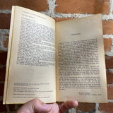 The Stars Around Us - Edited by Robert Hoskins - 1970 Signet Books Paperback