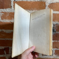 Stories Not For the Nervous - Edited by Alfred Hitchcock - 1971 Dell Books Permabound