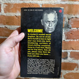 Boris Karloff’s Favorite Horror Stories - 1965 First Avon Printing