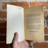 No Earthly Explanation - John Wallace Spencer - 1975 Bantam Books Paperback