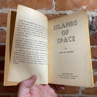 Islands of Space - John W. Campbell - 1956 Ace Books Paperback