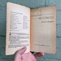 Divine Mistress - Frank G. Slaughter - 1970 Pocket Books Paperback