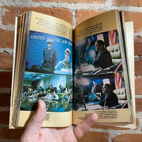Close Encounters of the Third Kind: Fotonovel - Steven Spielberg 1978 1st Dell Books Paperback