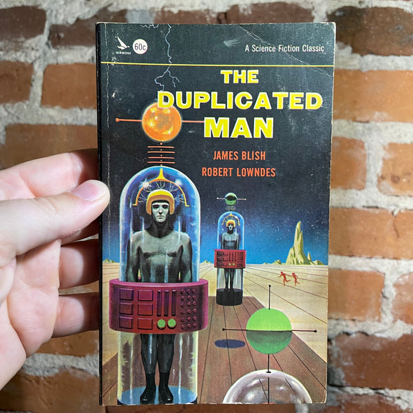 The Duplicated Man - James Blish &  Robert A.W. Lowndes - 1964 Airmont Paperback
