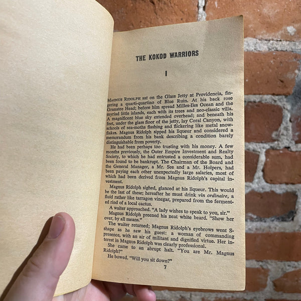 The Many Worlds of Magnus Ridolph - Jack Vance - 1980 - David Russell ...