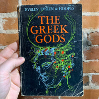 The Greek Gods - Bernard Evslin, Dorothy Evslin, Ned Hoopes, (Vintage 1972 William Hunter Illustrated Edition)