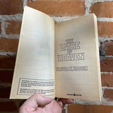 The Lathe of Heaven - Ursula K. Le Guin blue 1973 Avon paperback