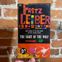 The Night Of The Wolf - Fritz Leiber - 1966 Ballantine Books - Richard Powers Cover