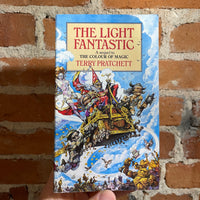 The Light Fantastic - Terry Pratchett 1998 Corgi Books paperback