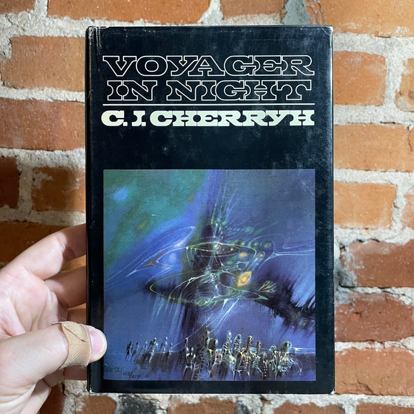 Voyager in Night - C.J. Cherryh - 1984 BCE - Richard Powers Cover Daw Hardback