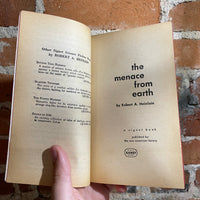 The Menace From Earth - Robert A. Heinlein - 1962 1st Signet Books Paperback