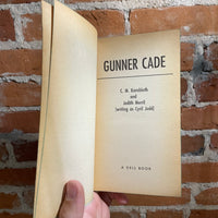 Gunner Cade - C.M Kornbluth & Judith Merril - 1969 Dell Paperback