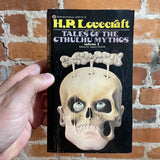 Tales of the Cthulhu Mythos - H.P. Lovecraft and Others - Edited by Agust Derleth - 1975 Ballantine Paperback Edition