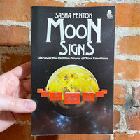 Moon Signs - Sasha Fenton - 1987 Aquarian Press Paperback