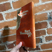 Slaughterhouse Five - Kurt Vonnegut, Jr - 1971 - 1st Printing Dell Books Paperback