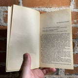 Fiends and Creatures - Edited by Marvin Kaye - 1975 Popular Library - Paperback