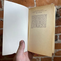 Buddhist Scriptures - Translated by Edward Conze - 1976 Penguin Classics
