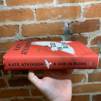 A God in Ruins: A Novel - Kate Atkinson