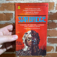 Star Bridge - Jack Williamson & James E. Gunn - Berkley Paperback Edition - Illustrated by Richard M. Powers