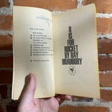R is for Rocket - Ray Bradbury - 1965 Bantam Books Paperback - Paul Lehr Cover