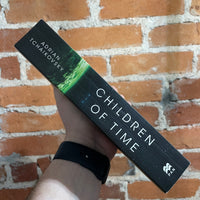 Children of Time - Adrian Tchaikovsky - Paperback