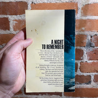 A Night To Remember - Walter Lord - 1977 Bantam Paperback - Titanic