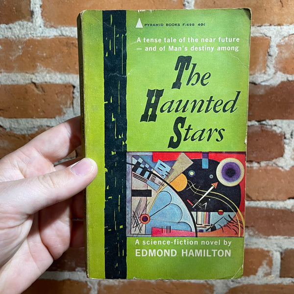 The Haunted Stars - Edmond Hamilton Vintage 1962 Pyramid Books Paperback