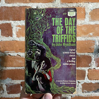 The Day of Triffids - John Wyndham - Fawcett Crest Paperback