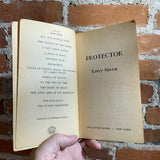 Protector - Larry Niven - 1976 Ballantine Books Paperback - Dean Ellis Cover