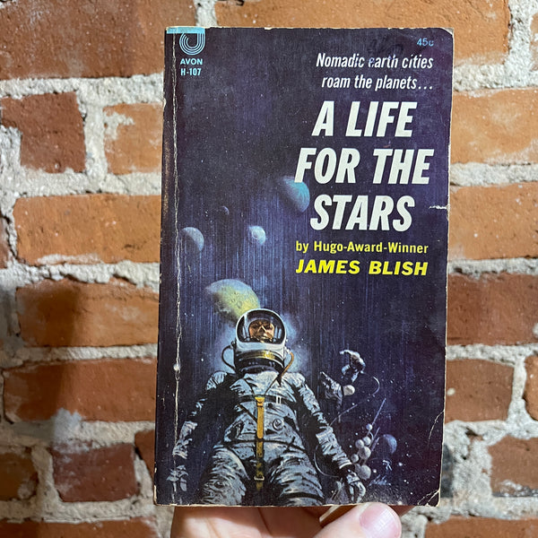 A Life in the Stars - James Blish - 1962 Avon Books