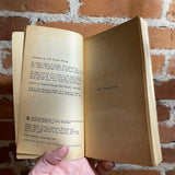 Crazy in Berlin - Thomas Berger - Signet Books - 1971 1st Printing Paperback