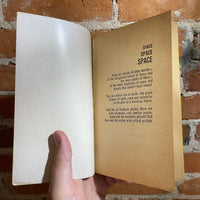 The Illustrated Man - Ray Bradbury - 1963 4th Printing Bantam Books - Rare Louis S. Glanzman Cover