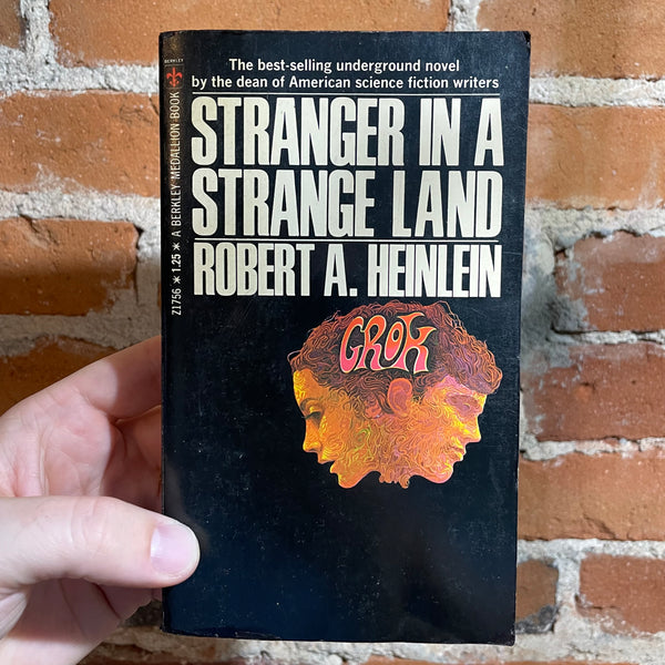 Stranger in a Strange Land - Robert A. Heinlein - 1971 12th printing Grok Paperback Edition