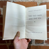 The Old Man and the Sea - Ernest Hemingway Scribners Vintage Paperback