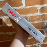 Catch-22 - Joseph Heller 1994 Vintage Books paperback