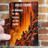 Journey to the Center of the Earth - Jules Verne - SBS T618 1965 1st Printing Paperback